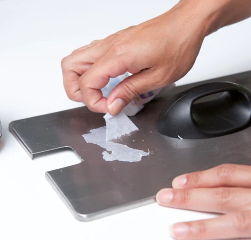 HG Odstraňovač nálepek a